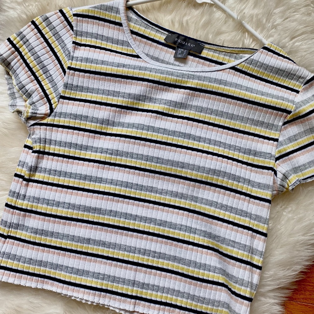 PRIMARK Size US 8 Crop Top